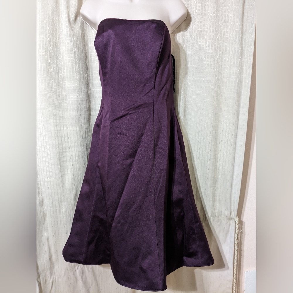 Alfred Angelo 7094 grape/berry midi straple Dress women size 14
